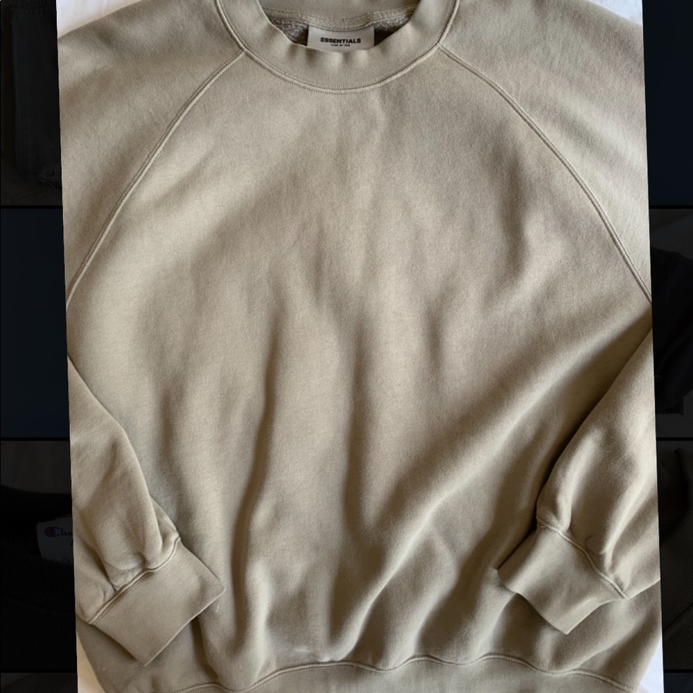 fear of god crewneck - Picture 2 of 4